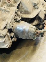 JDM TOYOTA AURIS GEAR BOX 3090047084 AUTO TRANSMISSION 2010 - 2012 - Image 2